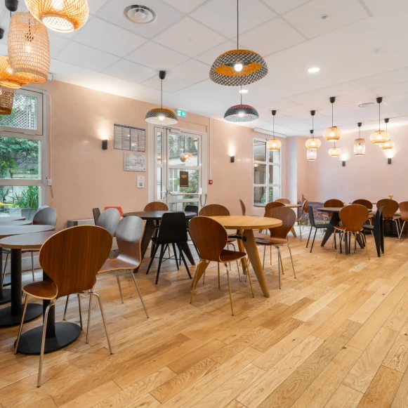 Espace indépendant 280 m² 42 postes Location bureau Rue Saint-Fiacre Paris 75002 - photo 9