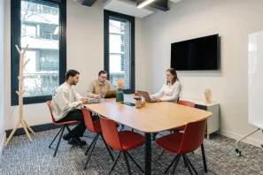 Bureau privé - 93400 - 4 postes - 1600€