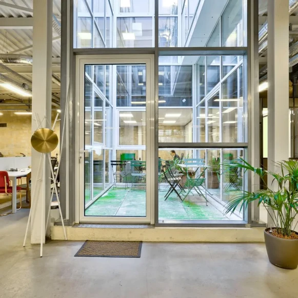 Espace indépendant 500 m² 50 postes Location bureau Rue Saint-Joseph Bordeaux 33000 - photo 4