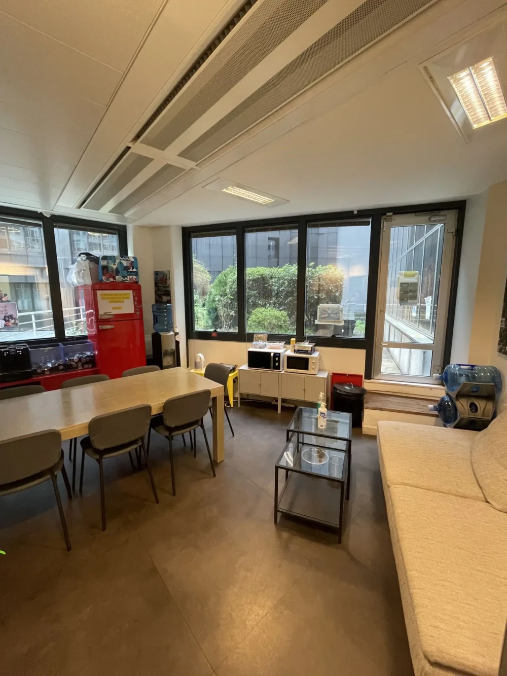 Espace indépendant - 92100 - 50 postes - 30000€