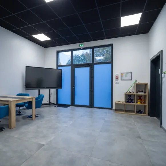 Open Space  6 postes Location bureau Rue du Grand Breuil Remiremont 88200 - photo 3