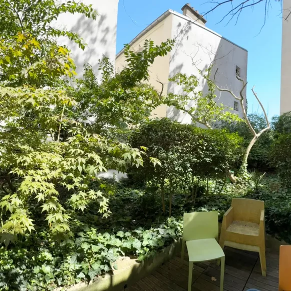 Open Space  15 postes Location bureau Rue Planchat Paris 75020 - photo 3