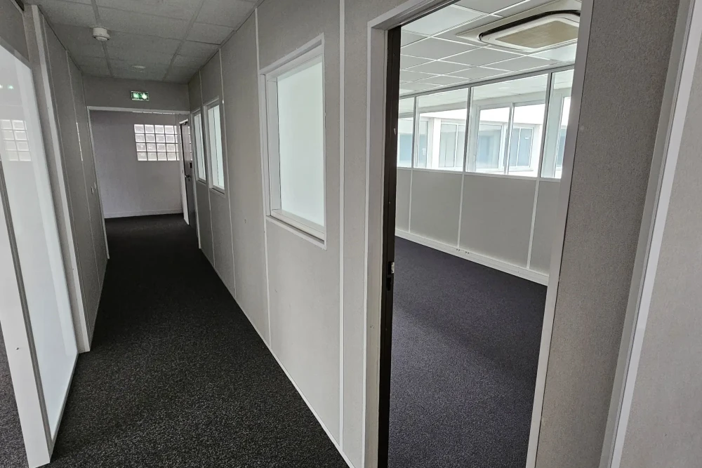 Espace indépendant - 92120 - 20 postes - 2700€