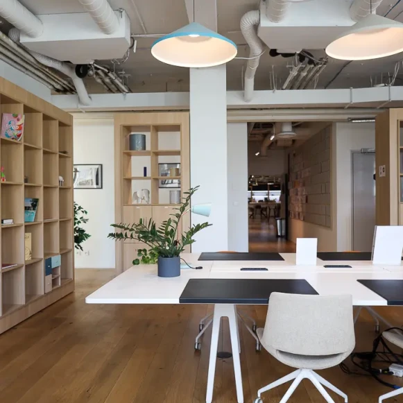 Bureau privé 56 m² 14 postes Coworking Rue Saint-Fiacre Paris 75002 - photo 8