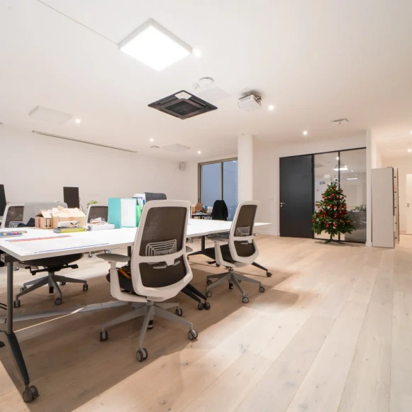 Open Space  20 postes Coworking Rue Nationale Lille 59800 - photo 1