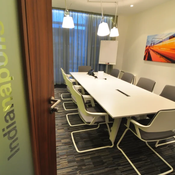 Bureau privé 21 m² 7 postes Location bureau Place du 8 Mai 1945 Le Mans 72000 - photo 1