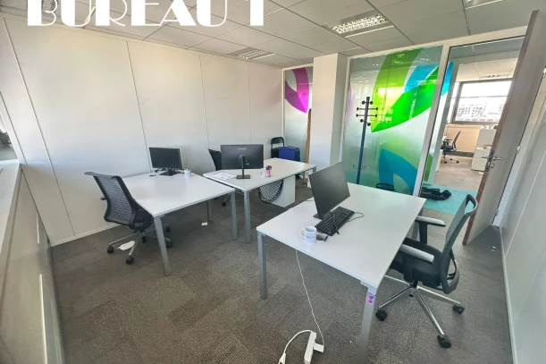 Bureau privé - 92130 - 4 postes - 1850€