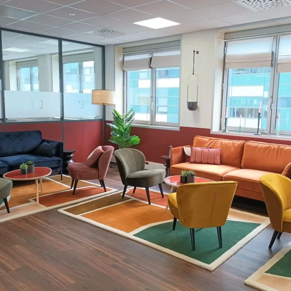 Bureau privé 6 m² 2 postes Location bureau Boulevard des Bouvets Nanterre 92000 - photo 1