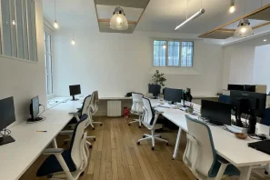 Bureau privé - 75010 - 19 postes - 6500€