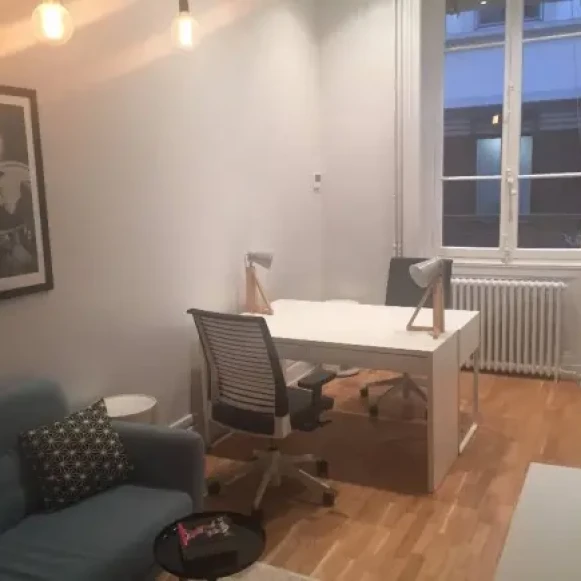 Bureau privé 12 m² 2 postes Coworking Rue de la République Lyon 69001 - photo 5