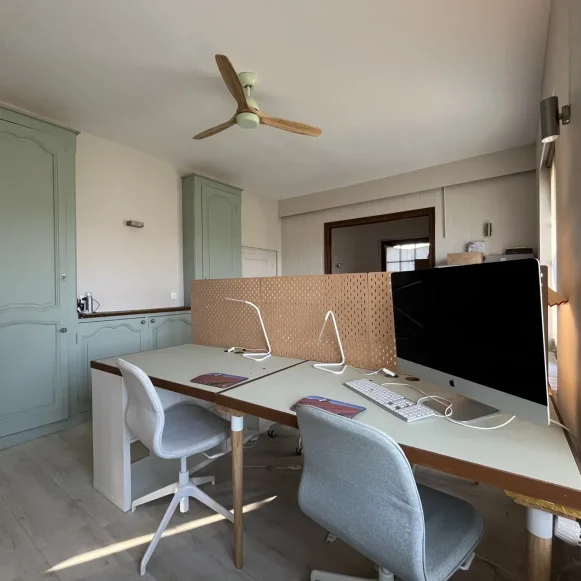 Open Space  6 postes Location bureau Rue du Val Gallerand Grosley-sur-Risle 27170 - photo 5