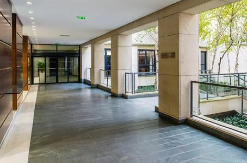 Stop and Work - Alfortville