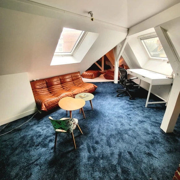 Bureau privé 12 m² 2 postes Coworking Rue Jean Guéhenno Rennes 35700 - photo 6