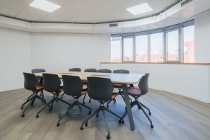 Bureau privé - 92360 - 8 postes - 1750€