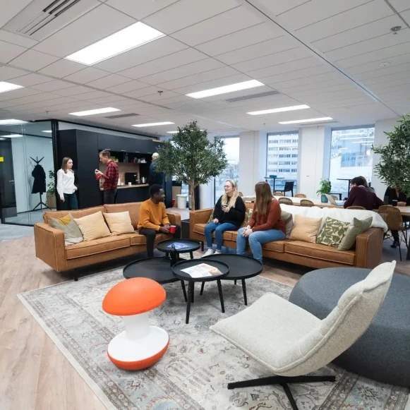 Bureau privé 100 m² 11 postes Location bureau Rue Servient Lyon 69003 - photo 3