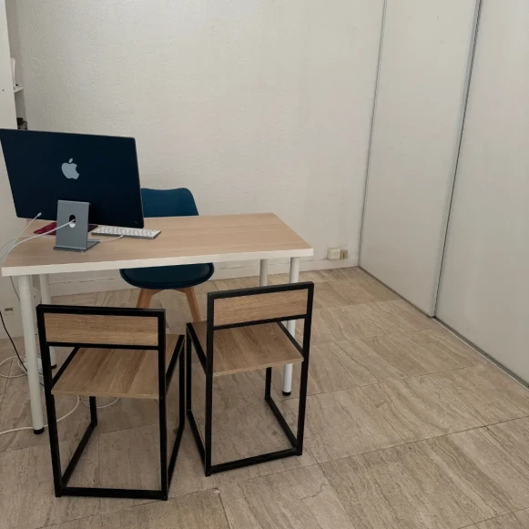 Bureau privé 12 m² 1 poste Coworking Rue dou Fabriguié Draguignan 83300 - photo 3