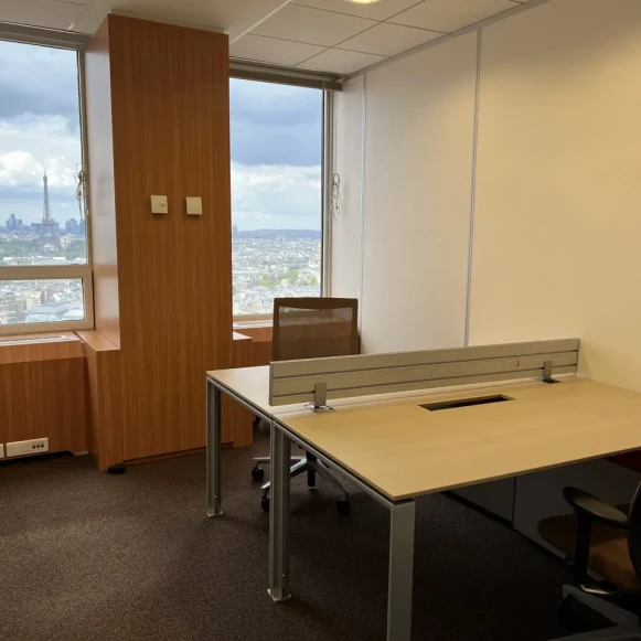 Bureau privé 26 m² 8 postes Coworking Avenue du Maine Paris 75015 - photo 19