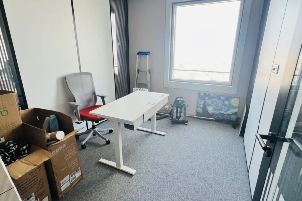 Bureau privé - 92400 - 2 postes - 1080€