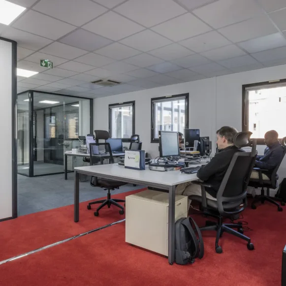 Espace indépendant 165 m² 23 postes Location bureau Avenue de Fontainebleau Le Kremlin-Bicêtre 94270 - photo 11