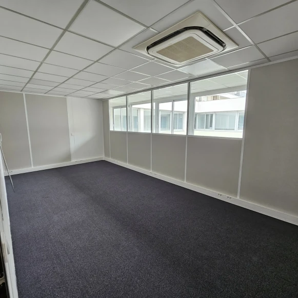 Espace indépendant 200 m² 20 postes Location bureau Rue de la Vanne Montrouge 92120 - photo 4