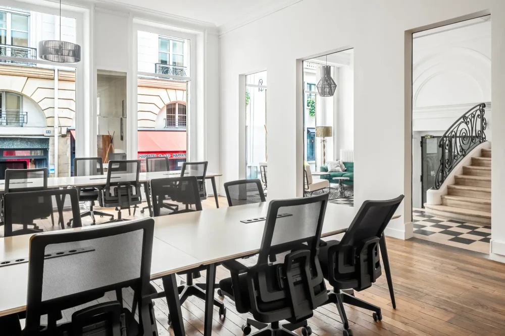 Espace indépendant - 75002 - 60 postes - 42500€