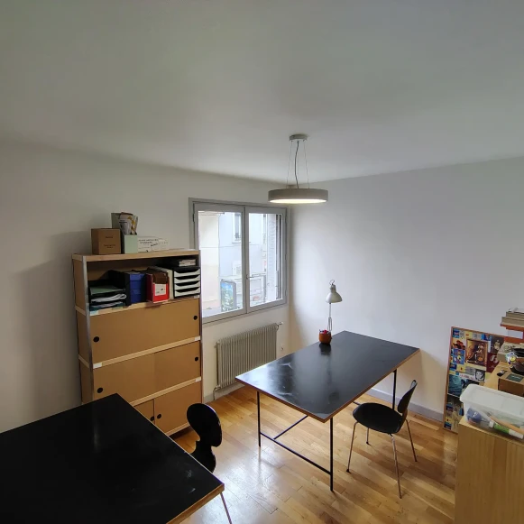 Bureau privé 12 m² 1 poste Location bureau Rue du Dauphiné Lyon 69003 - photo 1