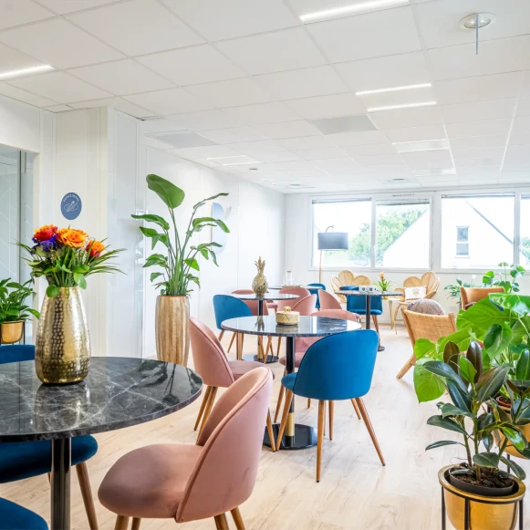 Bureau privé 7 m² 1 poste Location bureau Rue des Courtillons Bruz 35170 - photo 2