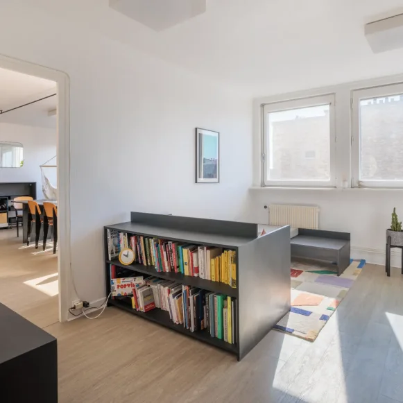 Espace indépendant 55 m² 12 postes Location bureau Rue des Petits Hôtels Paris 75010 - photo 2