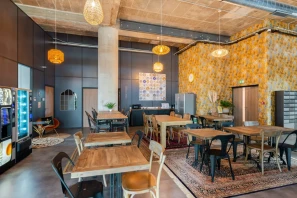 Bureau privé - 66000 - 5 postes - 1820€