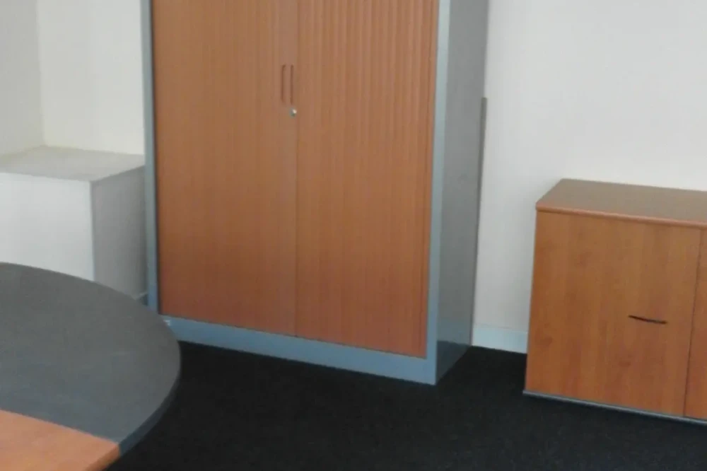 Bureau privé - 77470 - 12 postes - 720€