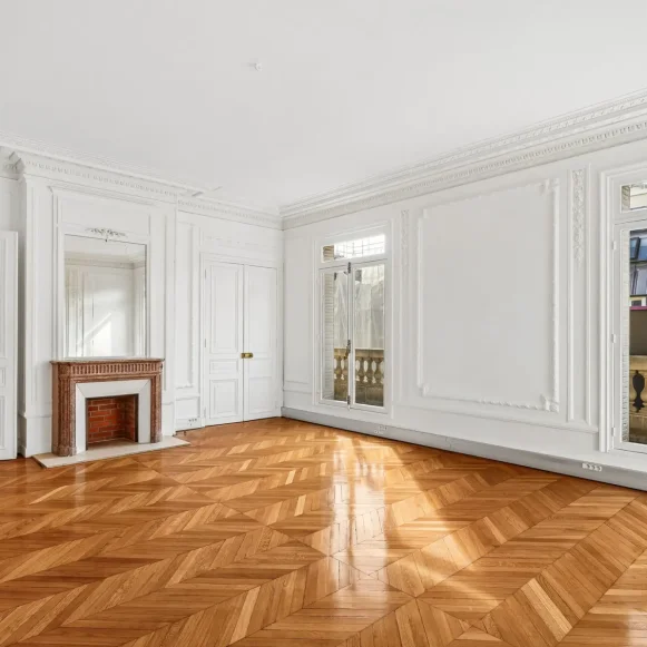 Espace indépendant 500 m² 72 postes Location bureau Rue La Boétie Paris 75008 - photo 3