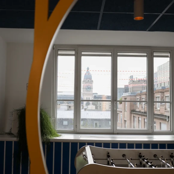 Bureau privé 28 m² 6 postes Location bureau Rue Traversière Paris 75012 - photo 1