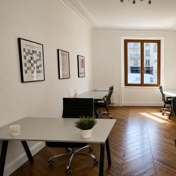 Bureau privé 15 m² 4 postes Location bureau Avenue de Friedland Paris 75008 - photo 1