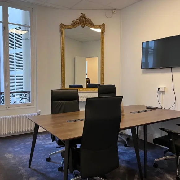 Espace indépendant 150 m² 22 postes Location bureau Rue Saint-Lazare Paris 75008 - photo 10