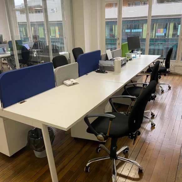 Bureau privé 32 m² 8 postes Location bureau Rue du Renard Paris 75004 - photo 2