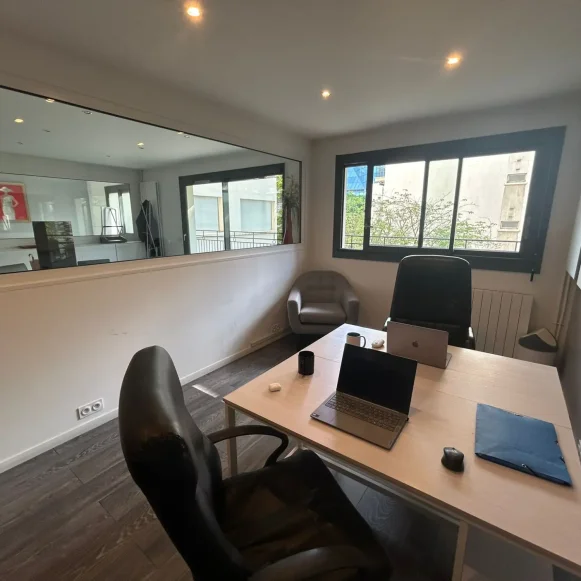 Bureau privé 15 m² 3 postes Location bureau Rue du Président Wilson Levallois-Perret 92300 - photo 3