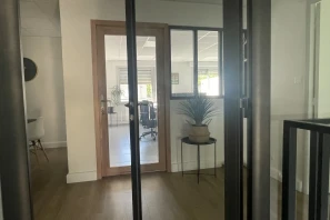 Bureau privé - 07000 - 2 postes - 300€