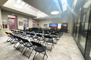 Bureau privé - 06000 - 2 postes - 523€