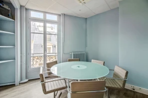 Bureau privé - 75009 - 6 postes - 2500€