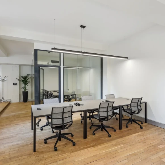 Bureau privé 100 m² 20 postes Coworking Rue du Petit Musc Paris 75004 - photo 2