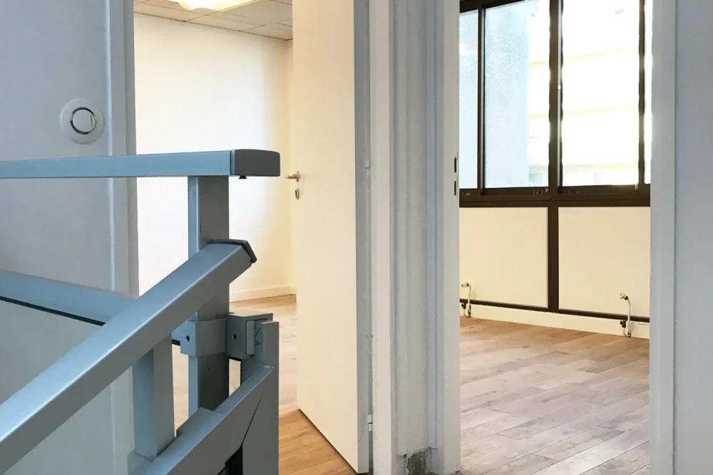 Espace indépendant - 94300 - 7 postes - 3500€