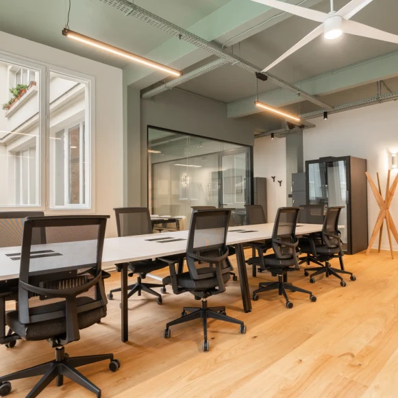 Espace indépendant 110 m² 18 postes Location bureau Rue Béranger Paris 75003 - photo 9