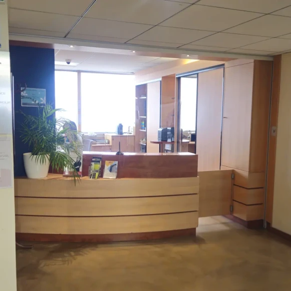 Bureau privé 21 m² 4 postes Coworking Rue Piroux Nancy 54000 - photo 4