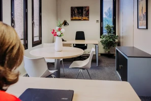 Bureau privé - 31670 - 2 postes - 800€