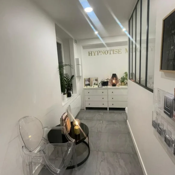 Bureau privé 9 m² 1 poste Coworking Rue Popincourt Paris 75011 - photo 4