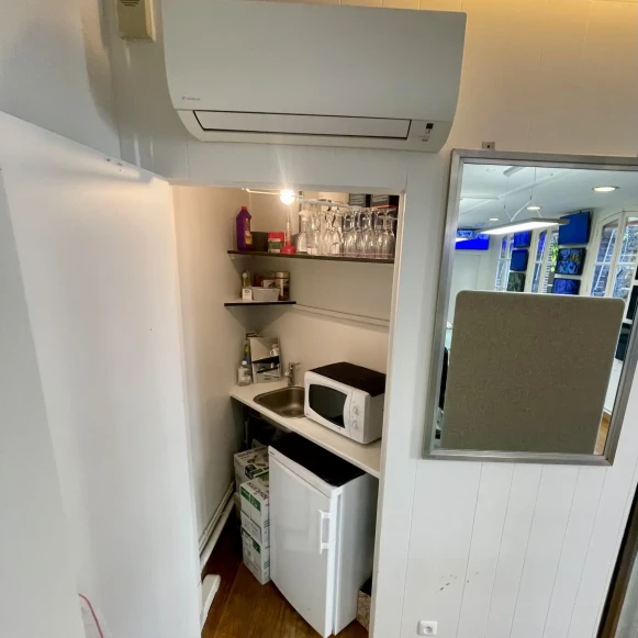 Bureau privé 35 m² 6 postes Location bureau Rue du Four Paris 75006 - photo 11