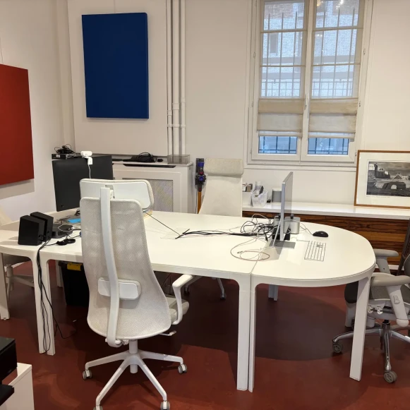 Bureau privé 50 m² 5 postes Location bureau Rue Peclet Paris 75015 - photo 1