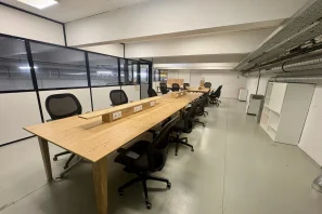 Bureau privé - 31000 - 14 postes - 300€