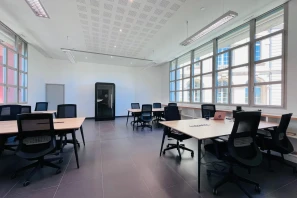 Bureau privé - 13002 - 16 postes - 7840€
