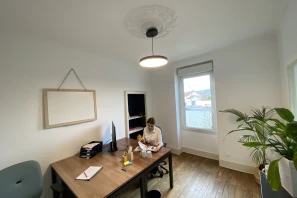 Bureau privé - 21700 - 2 postes - 630€